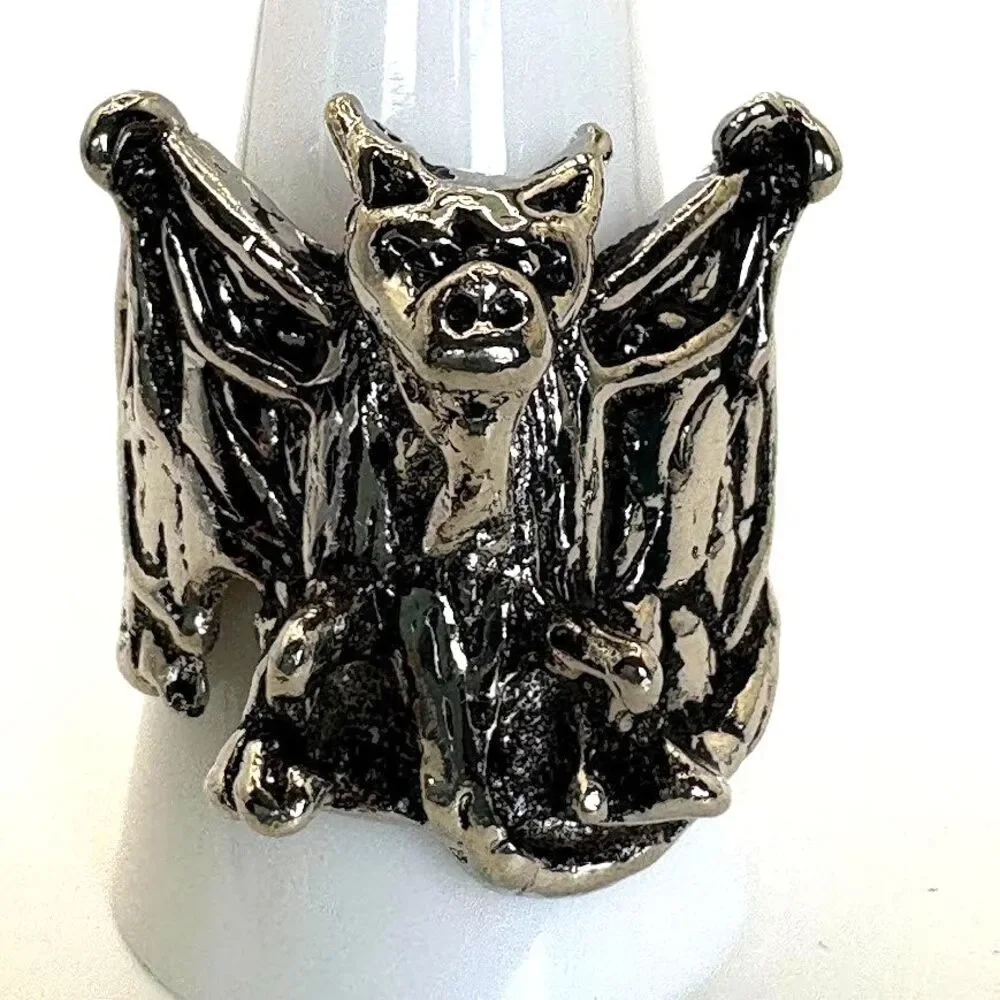 Gargoyle Ring Silver Tone Gothic Winged Demon Fantasy Statement Ring Size 11